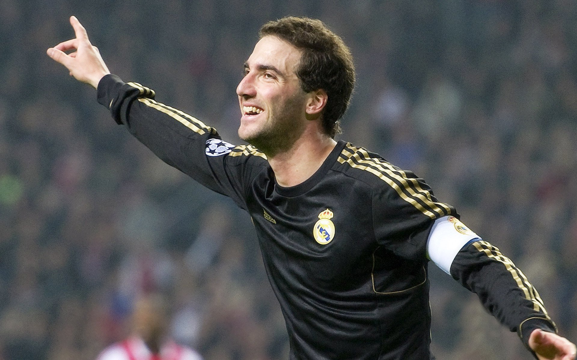 中小学体育课堂注意力保持策略与教学方法研究，注意在体育教学中的应用